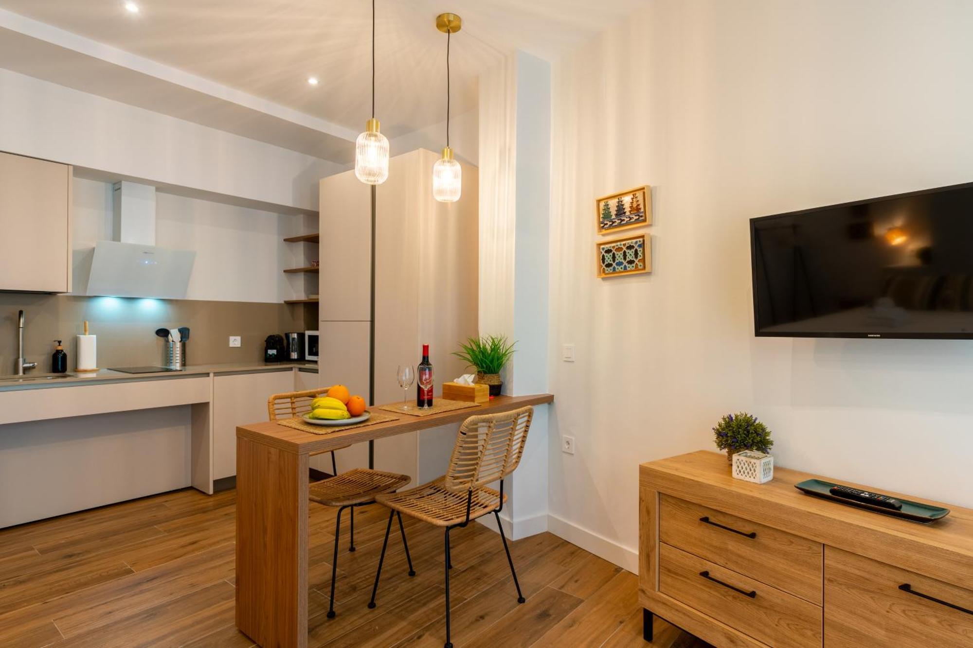 Estudio Levies 1 Bis By Thegoodtourist *